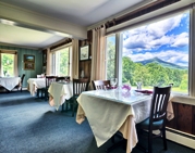 Dining with a Mountain View - Darby Field Inn & Restaurant - Albany, NH