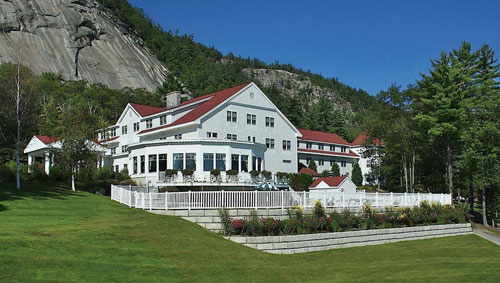 Exterior Summer Cliff View - White Mountain Hotel & Resort - North Conway, NH