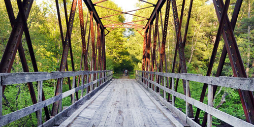 ashulot river rail trail