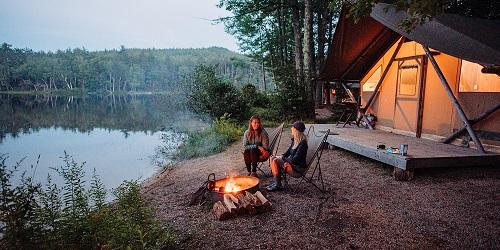 Lakeside Glamping -  Huttopia White Mountains - Albany, NH - Photo Credit Corey McMullen for Huttopia