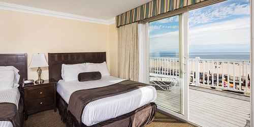 Pelham Hotel Beach View Room - Hampton Beach Village District - Hampton, NH