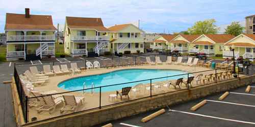 Mainsail Motel & Cottages - Hampton Beach Village District - Hampton, NH