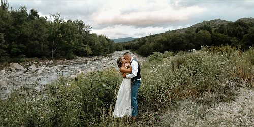 Wedding Couple at the River - Riverwalk Resort at Loon Mountain - Lincoln, NH